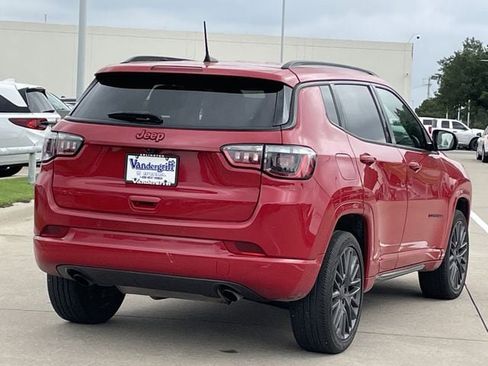 Used 2023 Jeep Compass Limited AWD/4WD image 4