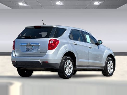 Used 2015 Chevrolet Equinox LS image 3