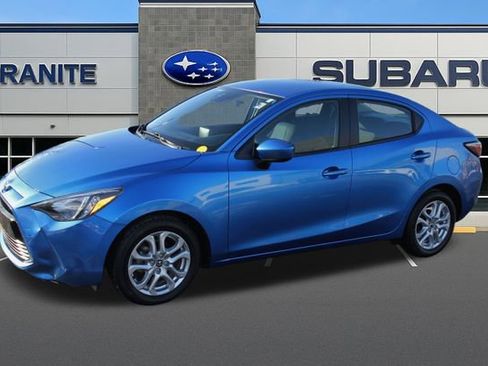 Used 2018 Toyota Yaris iA image 4