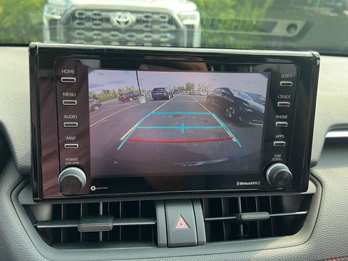 Used 2021 Toyota RAV4 SE w/ Weather & Moonroof Package AWD/4WD image 8