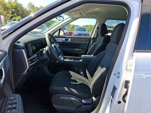 New 2026 Hyundai Santa Fe SE image 5