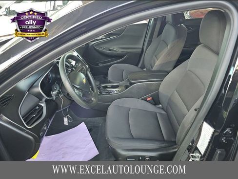 Used 2024 Chevrolet Malibu LT FWD image 12