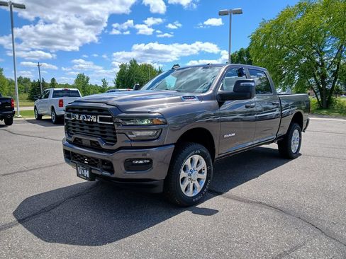 New 2026 RAM 2500 Big Horn AWD/4WD image 3