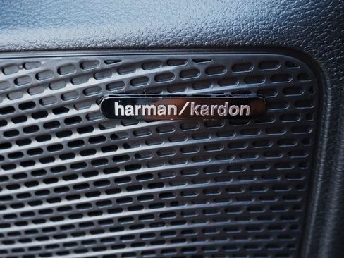 New 2026 Chrysler Pacifica Pinnacle image 34