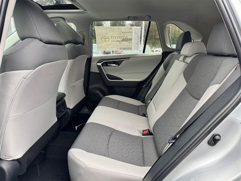 New 2025 Toyota RAV4 XLE image 17