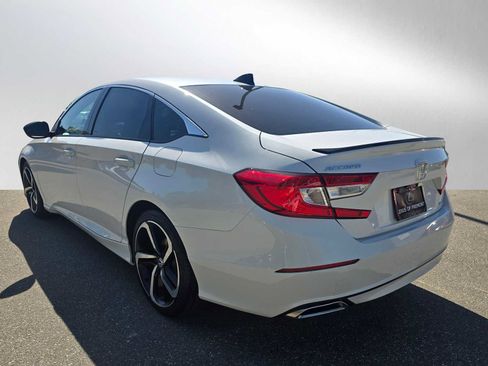 Used 2022 Honda Accord Sport image 5