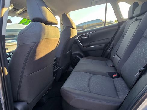 Used 2024 Toyota RAV4 XLE image 28