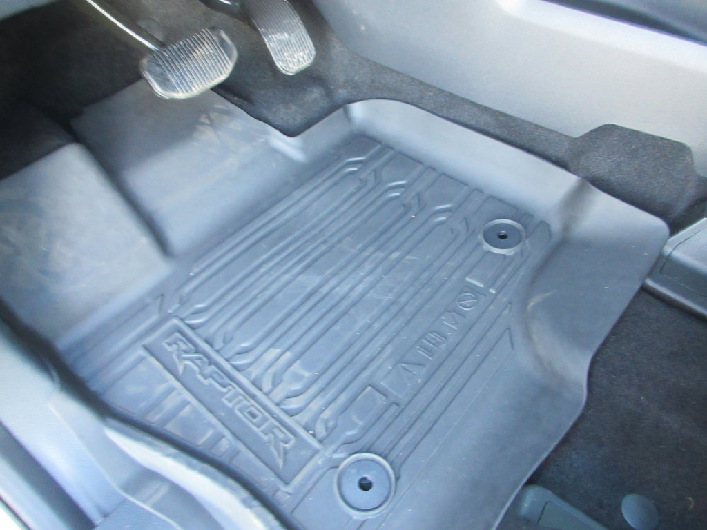 Used 2025 Ford F150 Raptor AWD/4WD image 28