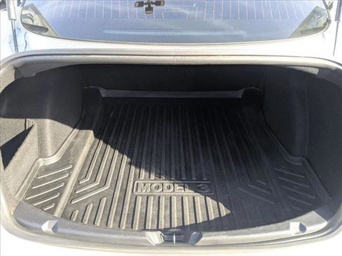 Used 2019 Tesla Model 3 Long Range image 6