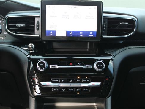 Used 2022 Ford Explorer ST-Line w/ Class IV Trailer Tow Package image 49