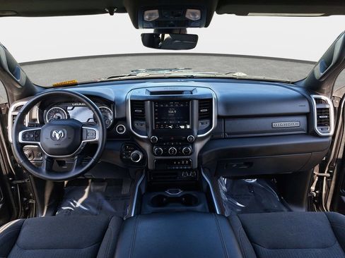 Used 2020 RAM 1500 Big Horn image 2