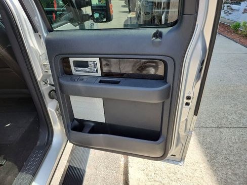 Used 2013 Ford F150 Platinum RWD image 26