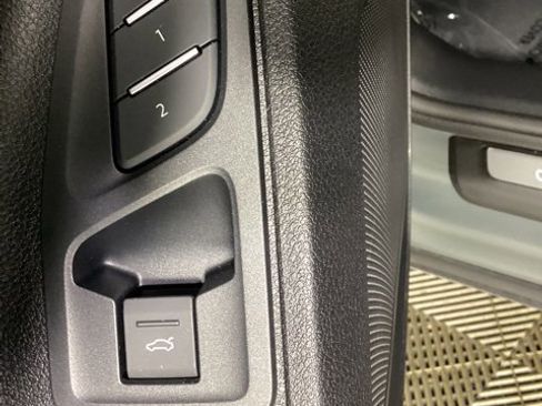 Used 2025 Audi Q3 2.0T Premium image 17