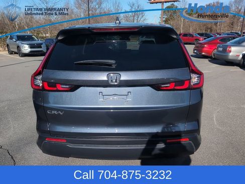 Used 2024 Honda CR-V EX image 7