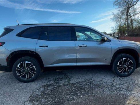 New 2026 Buick Enclave Sport Touring w/ Super Cruise Package image 9