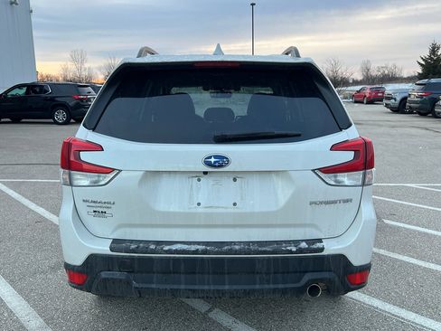 Used 2021 Subaru Forester Limited w/ Popular Package #3 image 4