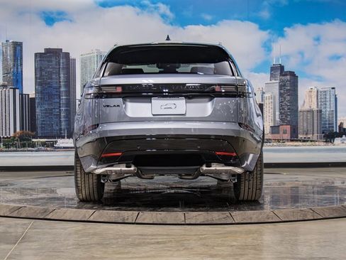 New 2026 Land Rover Range Rover Velar Dynamic SE image 11