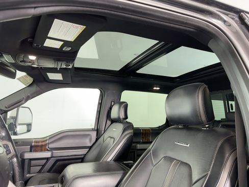 Used 2017 Ford F250 Platinum w/ Platinum Ultimate Package image 14