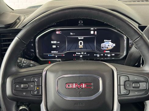 Used 2025 GMC Sierra 1500 SLT image 34