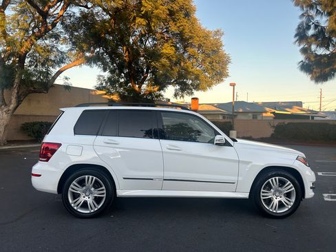 Used 2014 Mercedes-Benz GLK 350 2WD image 21