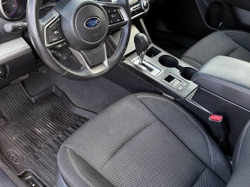 Used 2019 Subaru Outback 2.5i Premium AWD/4WD image 8