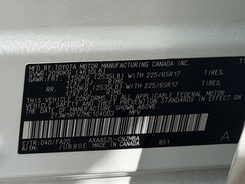 Used 2021 Toyota RAV4 XLE FWD image 26