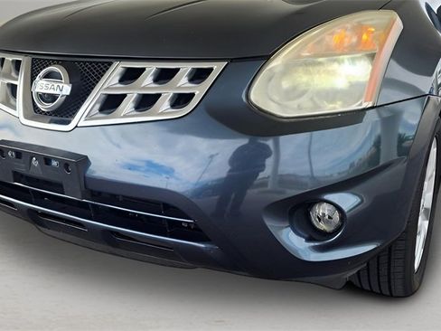 Used 2013 Nissan Rogue SL image 2