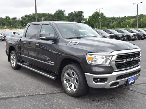 Used 2022 RAM 1500 Big Horn AWD/4WD image 5