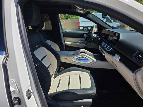 New 2026 Mercedes-Benz GLE 53 AMG 4MATIC Coupe image 10
