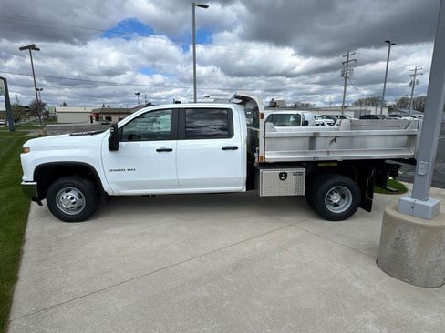 New 2026 Chevrolet Silverado 3500 W/T w/ WT Convenience Package AWD/4WD image 7