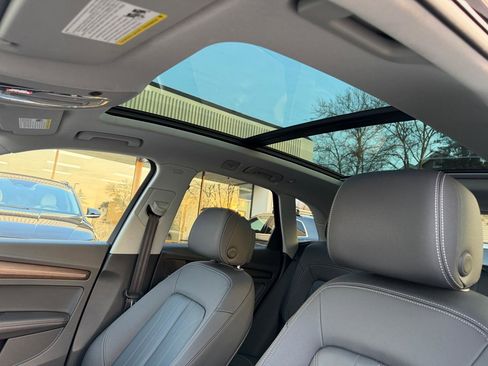 Used 2023 Audi Q5 2.0T Premium Plus w/ Premium Plus Package image 14