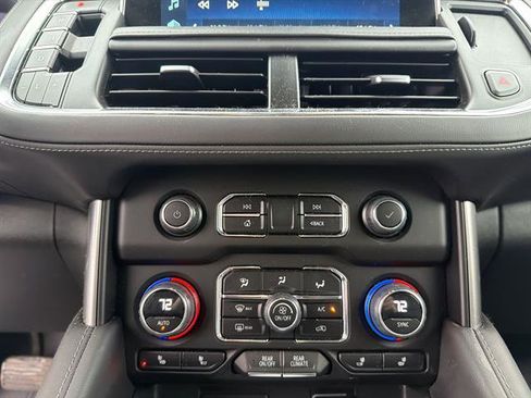 Used 2023 Chevrolet Tahoe Z71 w/ Off-Road Capability Package image 16