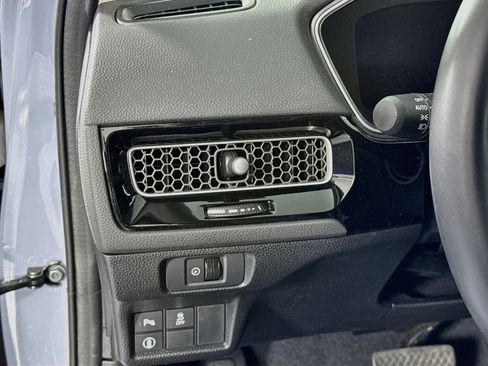 Certified 2024 Honda Civic Touring image 10