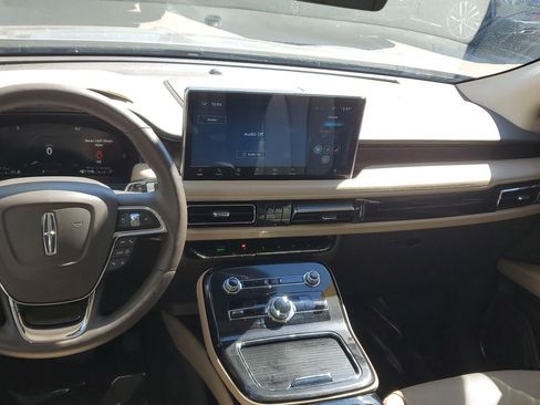 Used 2022 Lincoln Nautilus Reserve w/ Cargo Utility Package image 19