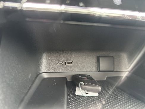 New 2026 Chevrolet Traverse Z71 w/ Enhanced Driving Package image 22