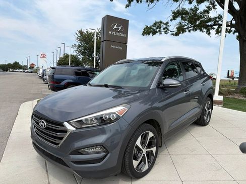 Used 2016 Hyundai Tucson Limited FWD image 2