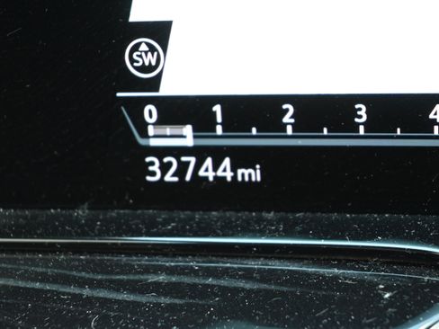 Used 2023 Cadillac Escalade Sport w/ LPO, ONYX Package AWD/4WD image 15
