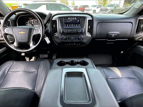 Used 2018 Chevrolet Silverado 1500 LT w/ All Star Edition image 15
