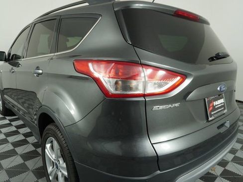 Used 2015 Ford Escape SE w/ Equipment Group 201A image 12