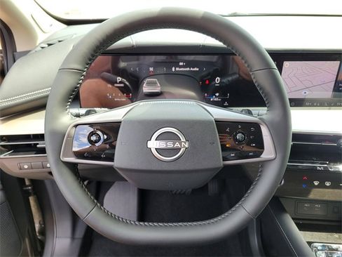 New 2025 Nissan Murano SL image 14