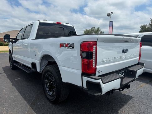 Used 2024 Ford F250 Lariat w/ Lariat Ultimate Package AWD/4WD image 7