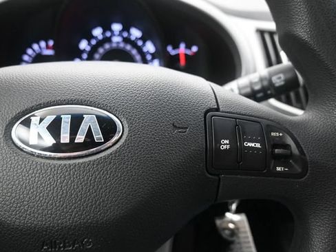 Used 2016 Kia Sportage LX AWD/4WD image 26