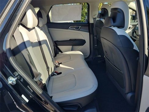 New 2026 Kia Sportage EX image 12