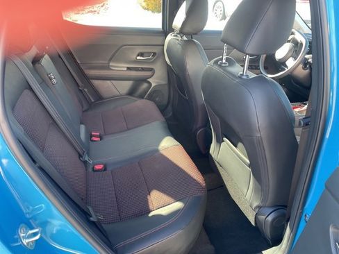 Used 2025 Nissan Kicks SR image 13