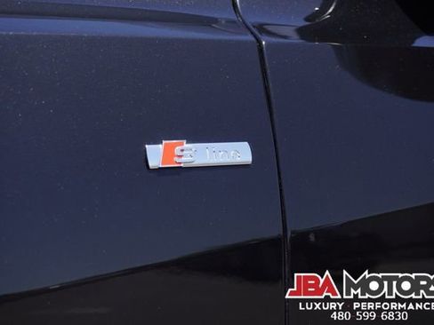Used 2022 Audi Q8 Premium Plus w/ Premium Plus Package AWD/4WD image 46