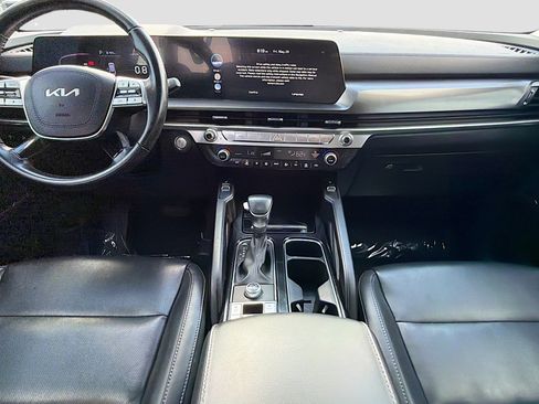 Used 2024 Kia Telluride S w/ S Sunroof Package FWD image 17