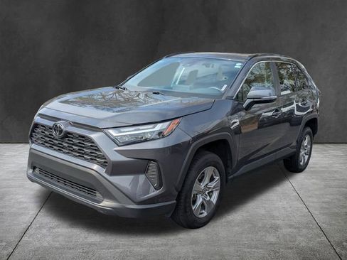 Used 2024 Toyota RAV4 XLE image 8