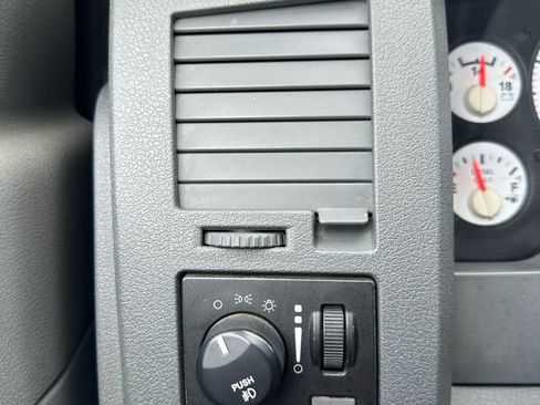 Used 2006 Dodge Ram 3500 Truck SLT AWD/4WD image 15