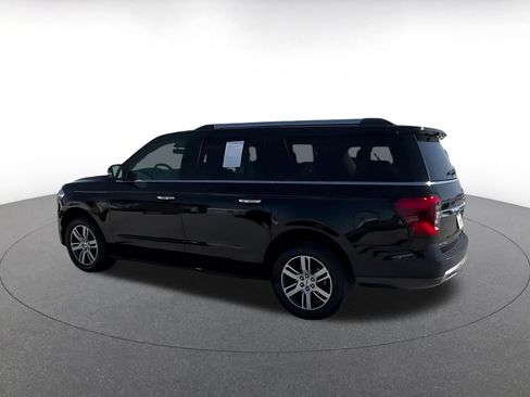 Used 2024 Ford Expedition Max Limited RWD image 11