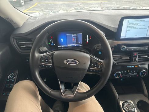 Used 2023 Ford Escape Active image 10